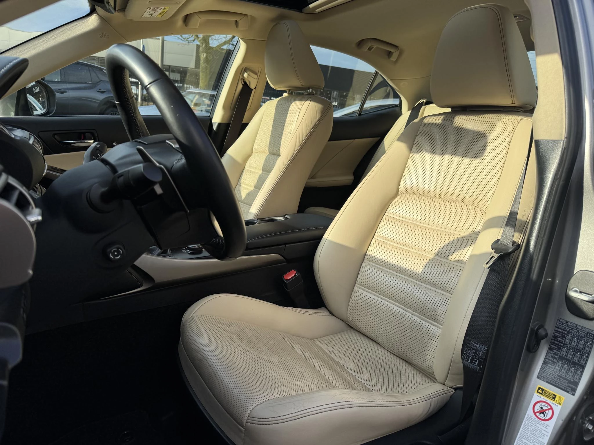 Hoofdafbeelding Lexus IS