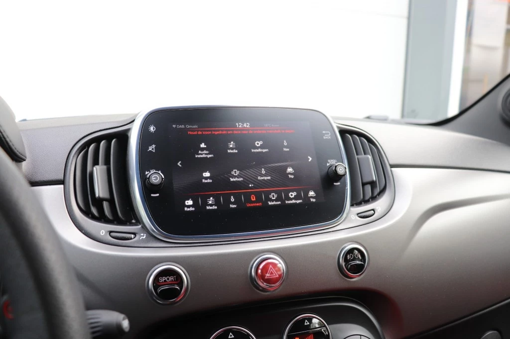 Hoofdafbeelding Fiat 500C