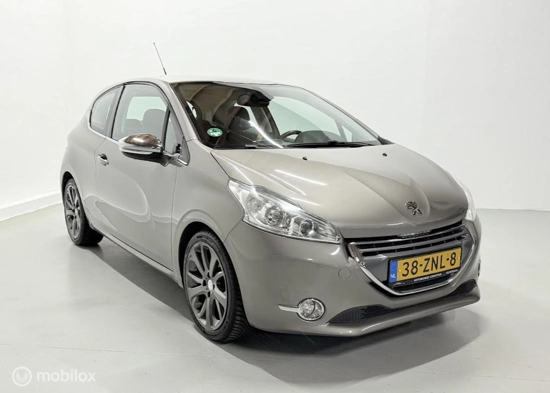 Hoofdafbeelding Peugeot 208