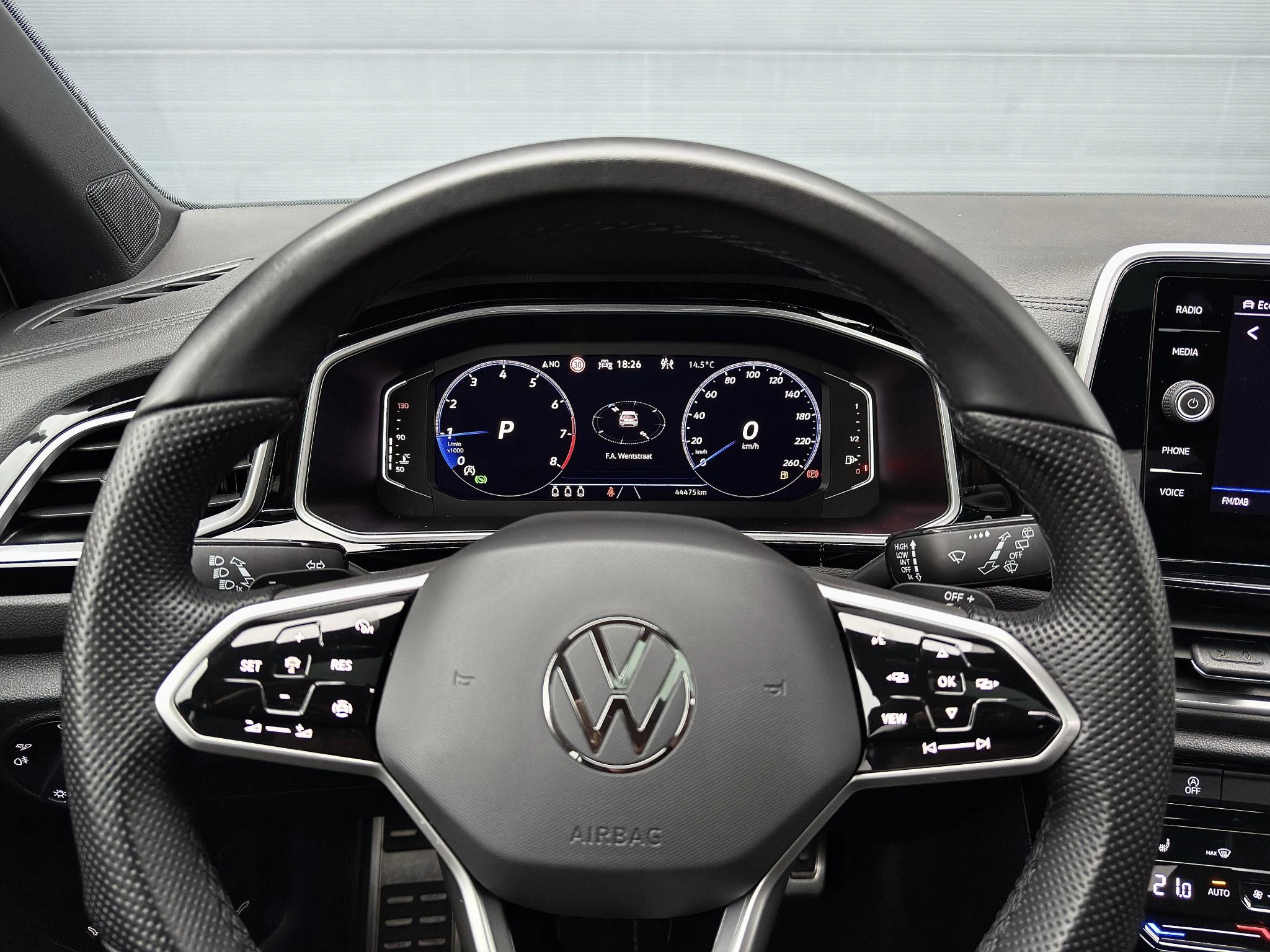 Hoofdafbeelding Volkswagen T-Roc