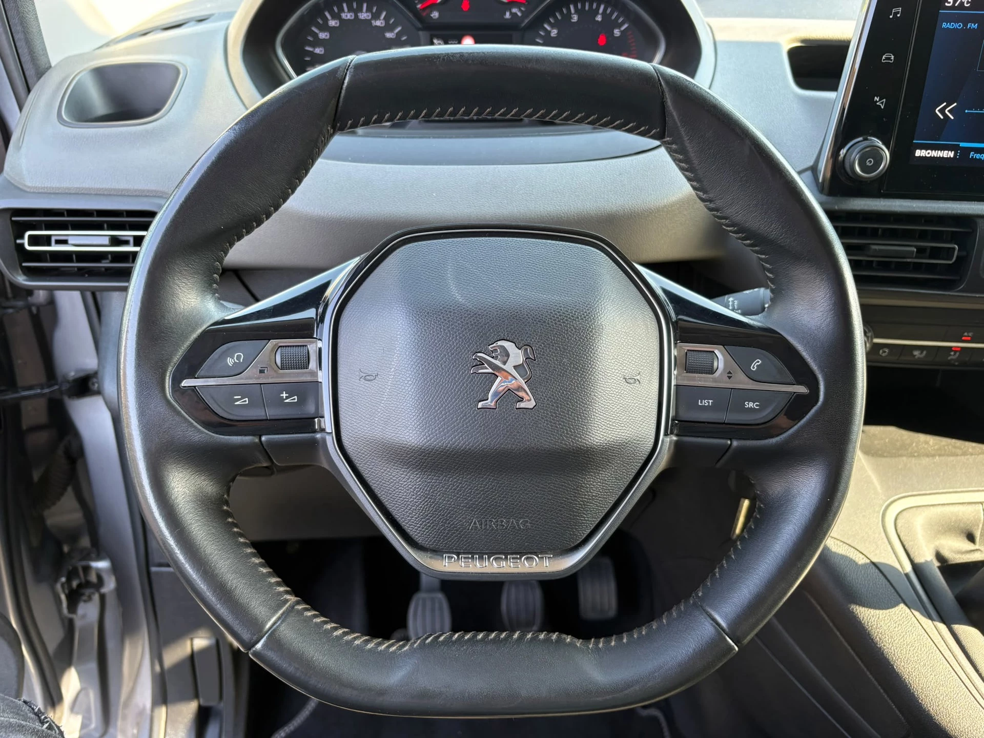 Hoofdafbeelding Peugeot Rifter
