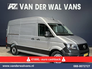 Hoofdafbeelding Volkswagen Crafter Volkswagen Crafter 2.0 TDI 141pk L3H3 L2H2 Euro6 Airco | Camera | Apple Carplay | Cruisecontrol Android Auto, Parkeersensoren, Bijrijdersbank, 3000kg Trekvermogen, zilver
