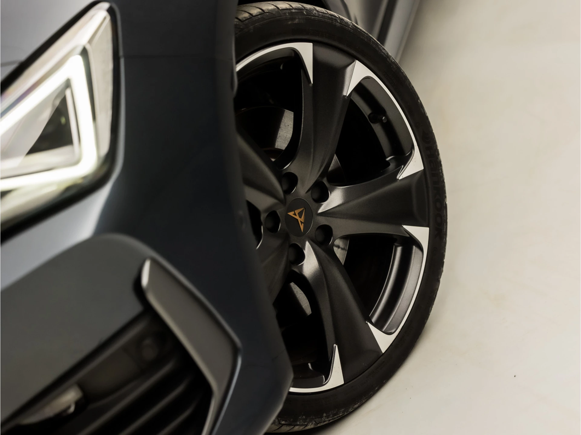 Hoofdafbeelding CUPRA Leon