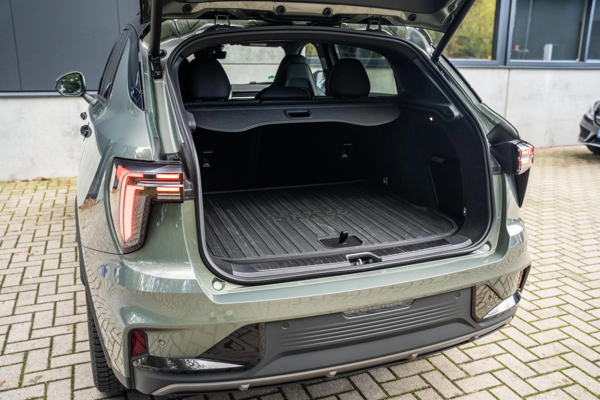 Hoofdafbeelding Lynk & Co 01