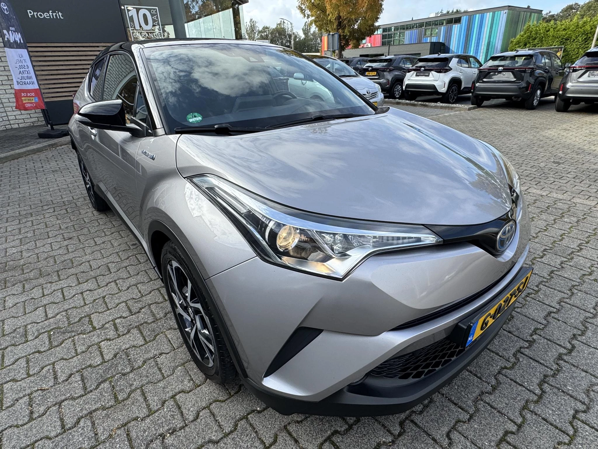 Hoofdafbeelding Toyota C-HR