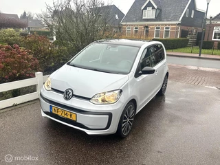 Volkswagen Up! 1.0 BMT 5-DEURS AIRCO BLUETOOTH ELEKTRISCH PAKKET ZWART DAK SPORTVELGEN ZEER STOERE AUTO!!