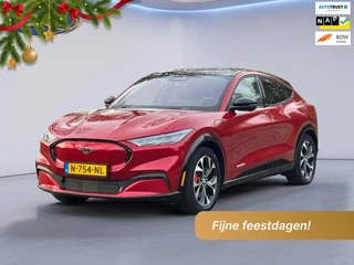 Ford Mustang Mach-E AWD 75 kWh, panoramadak, leder, achteruitrijcamera, 1 e eigenaar, NL auto met nationale auto pas