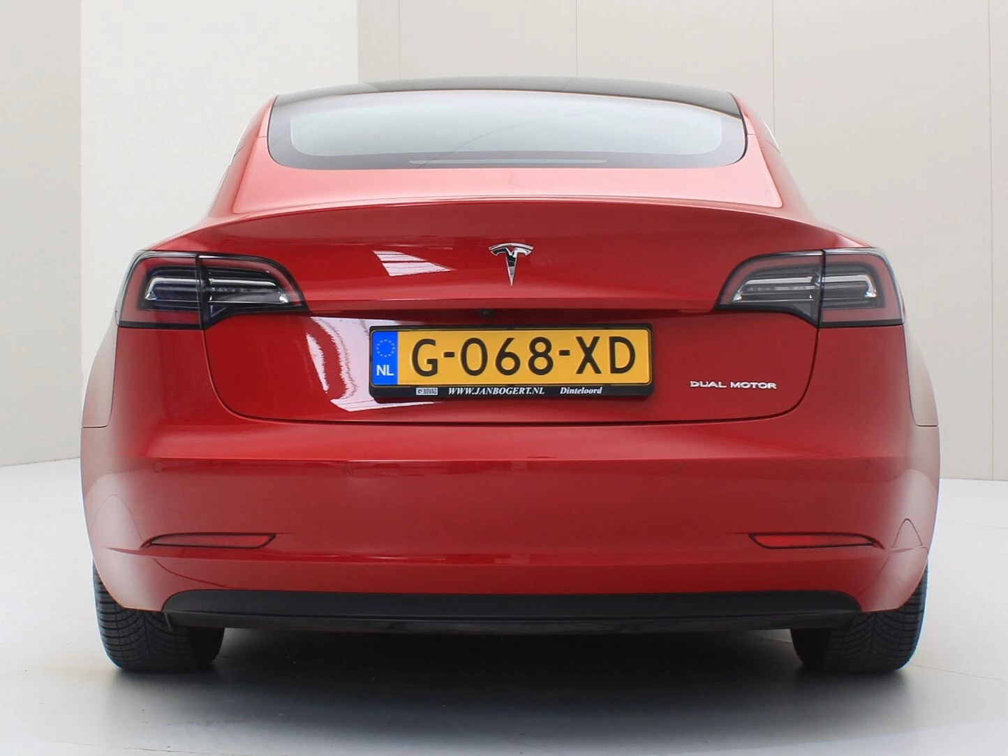 Hoofdafbeelding Tesla Model 3