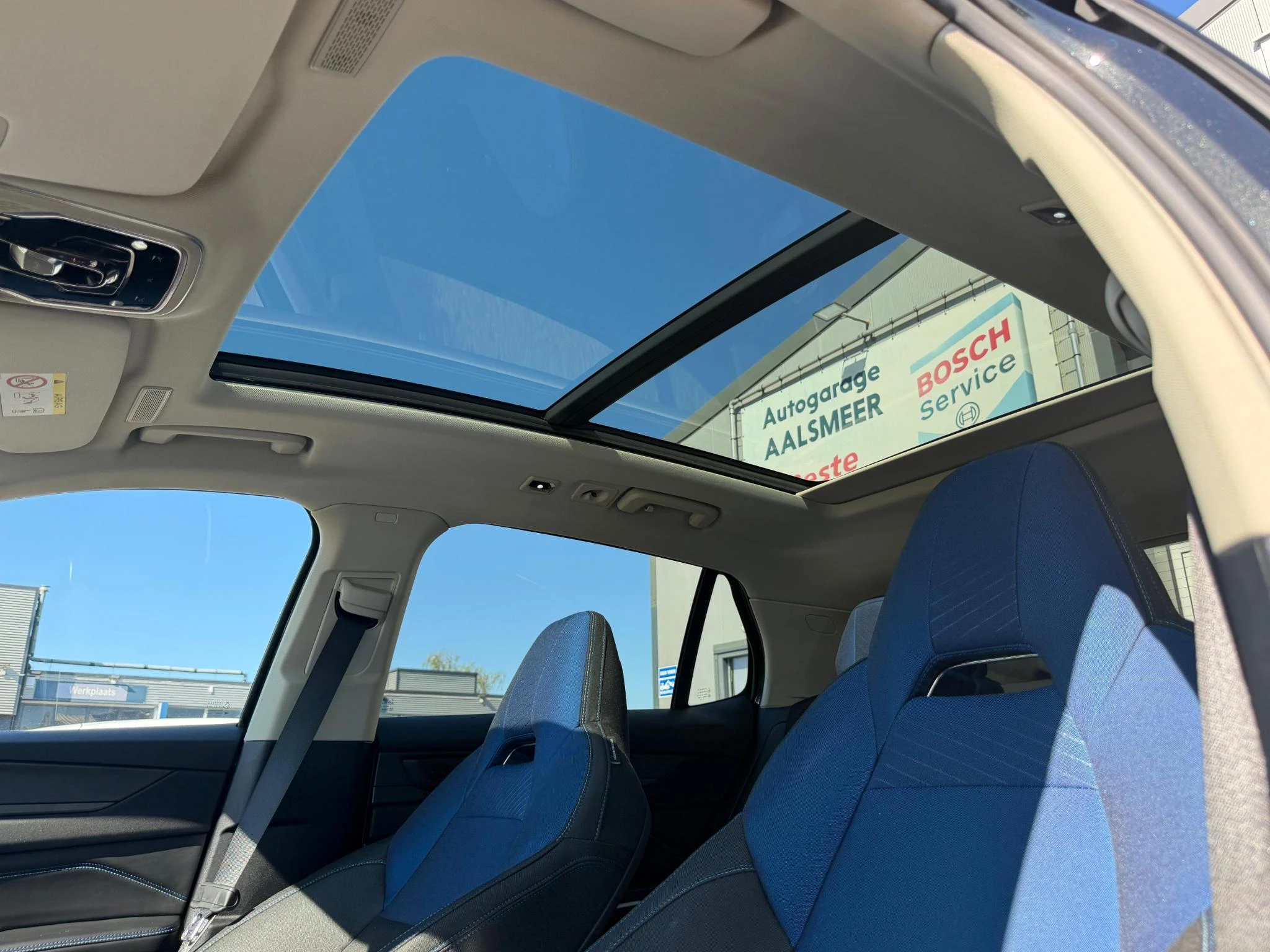 Hoofdafbeelding Lynk & Co 01