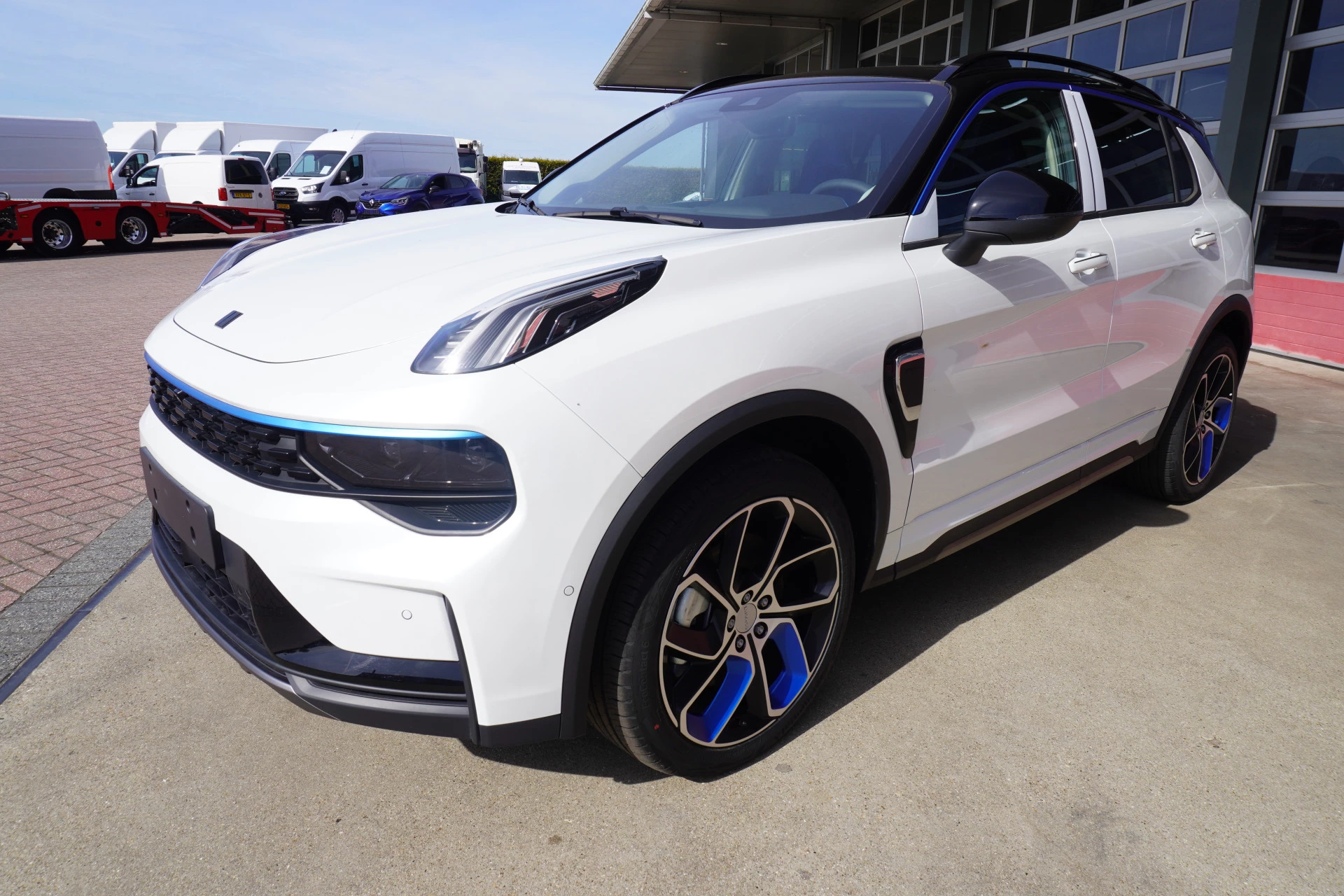 Hoofdafbeelding Lynk & Co 01