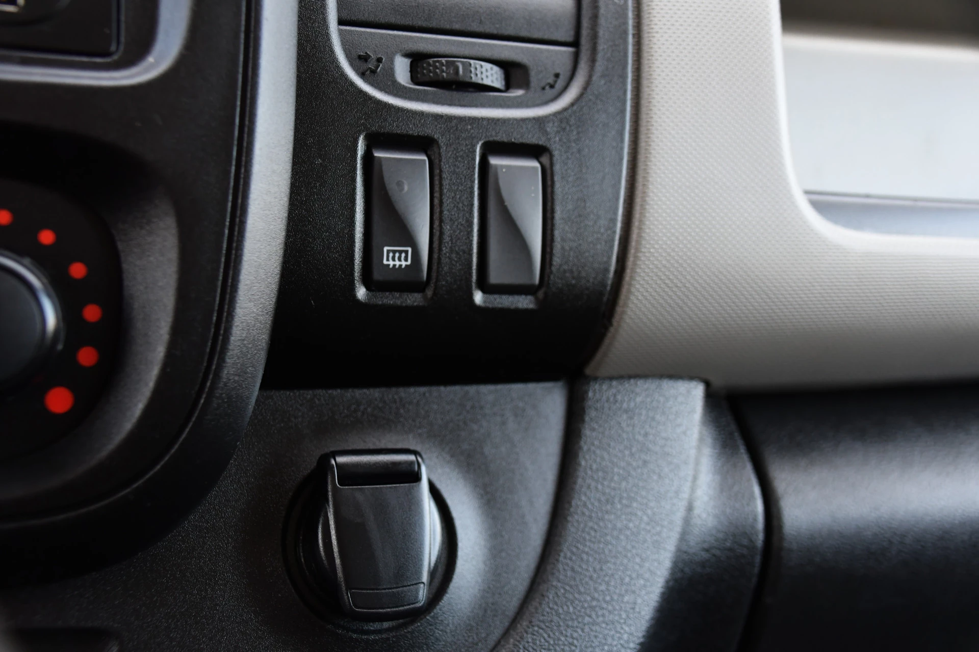 Hoofdafbeelding Nissan NV300