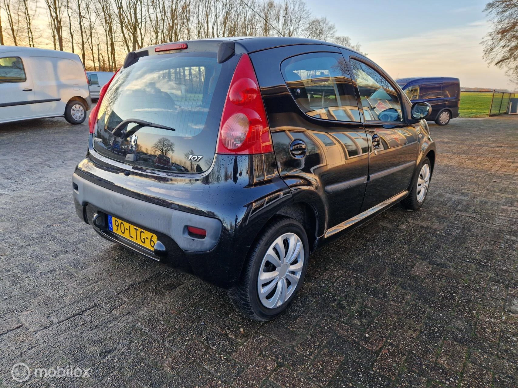 Hoofdafbeelding Peugeot 107
