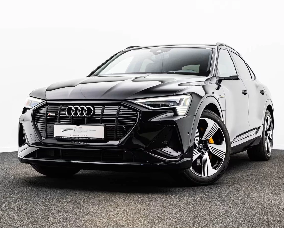 Hoofdafbeelding Audi e-tron