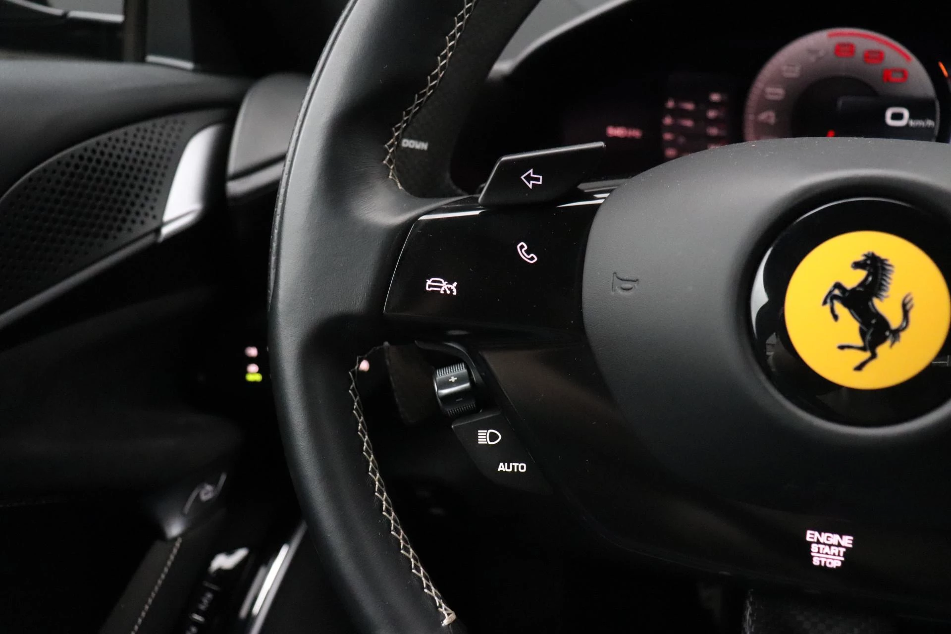 Hoofdafbeelding Ferrari Roma