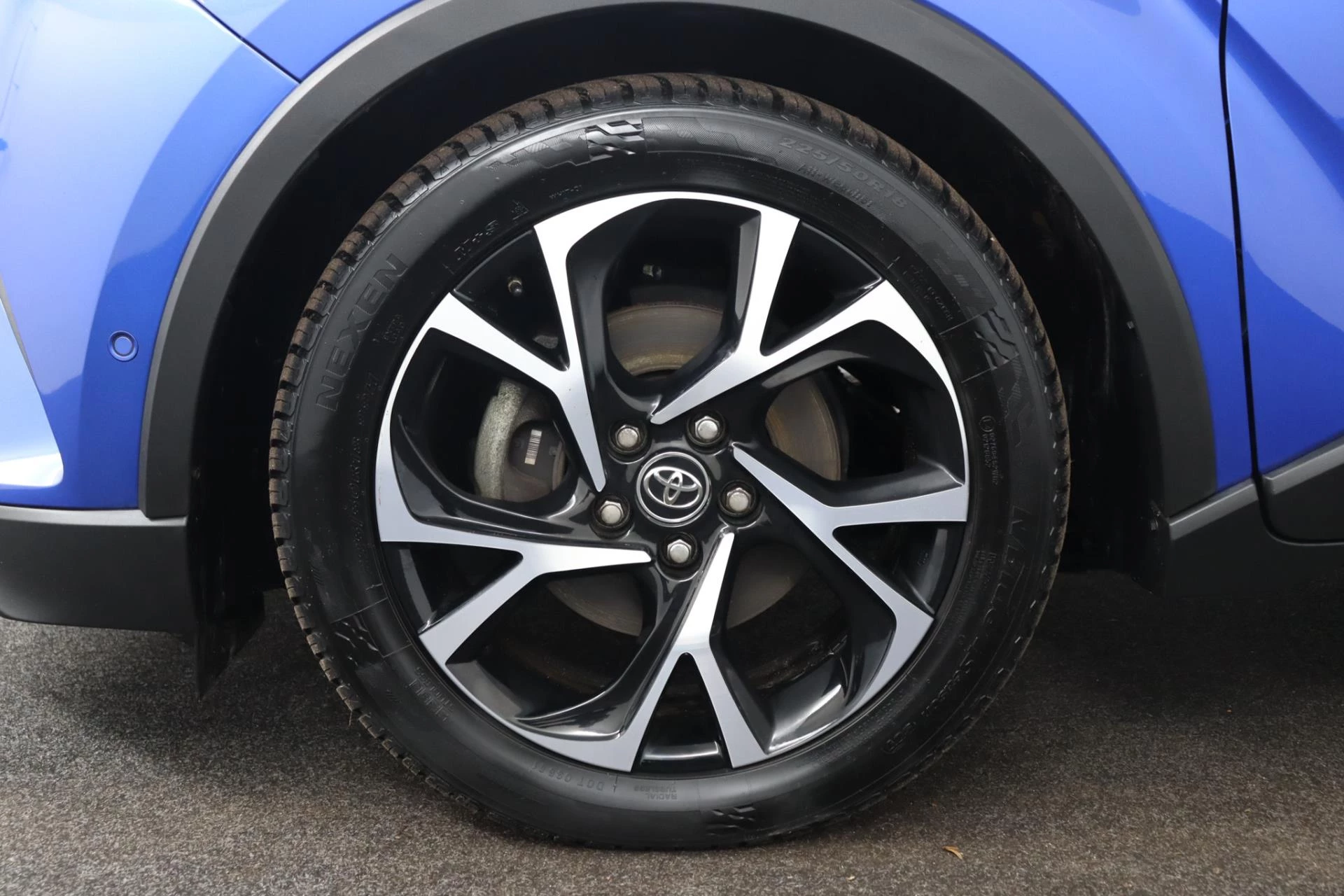 Hoofdafbeelding Toyota C-HR