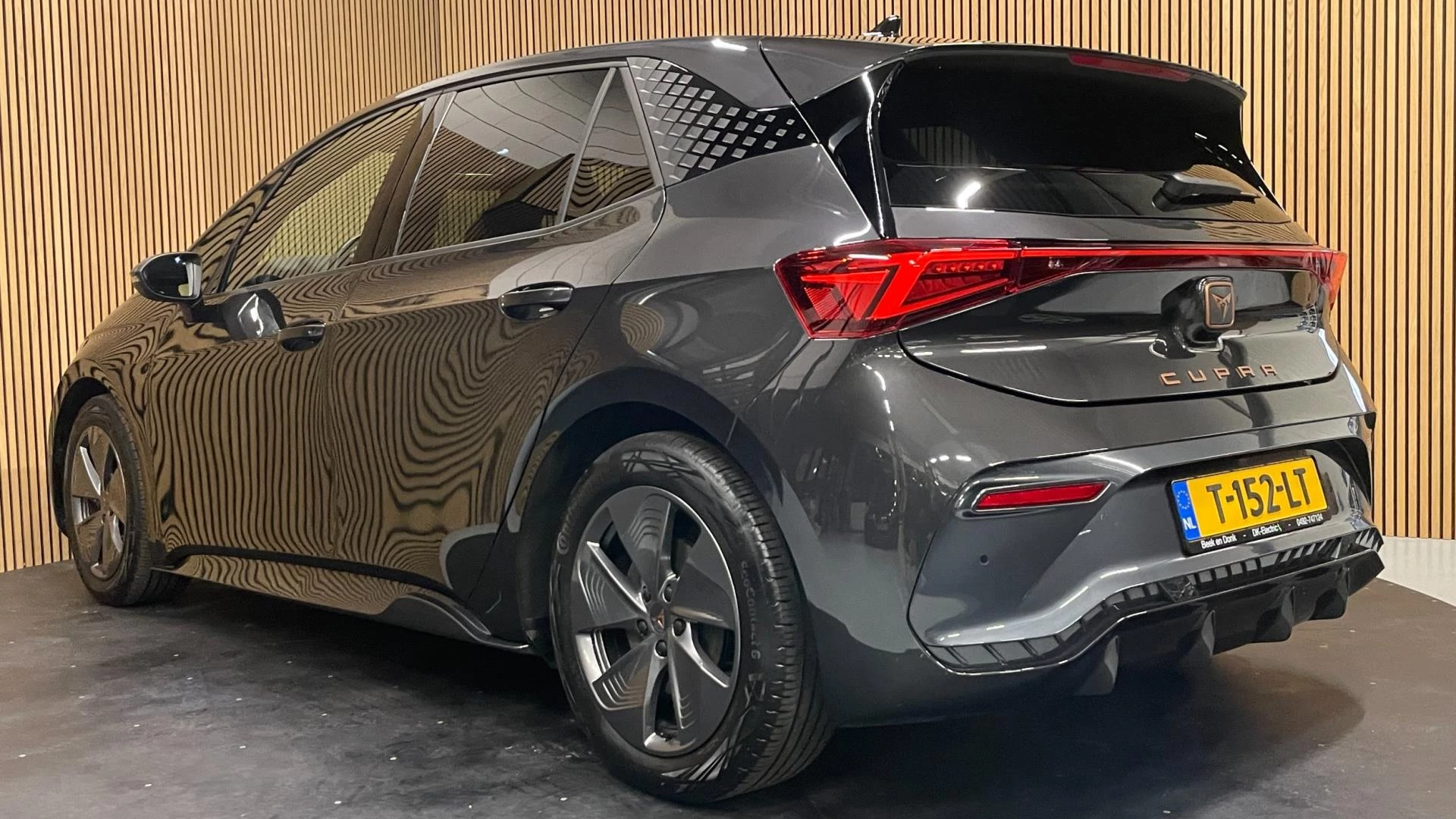 Hoofdafbeelding CUPRA Born