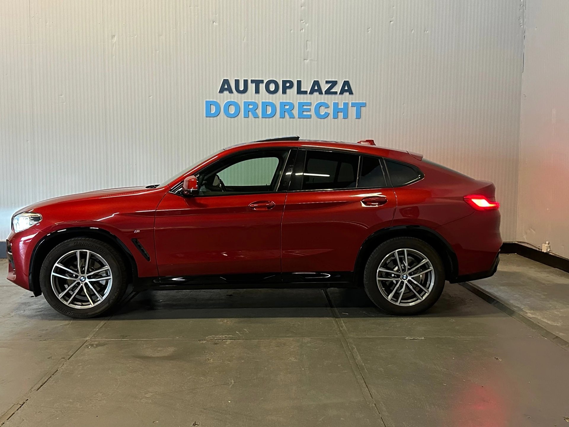 Hoofdafbeelding BMW X4