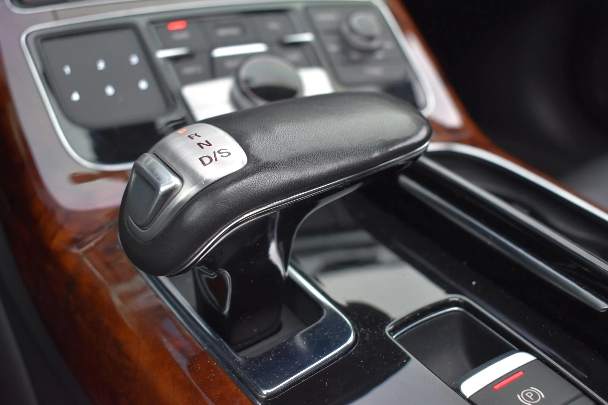 Hoofdafbeelding Audi A8