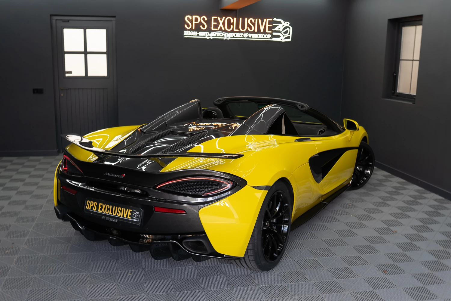 Hoofdafbeelding McLaren 570S