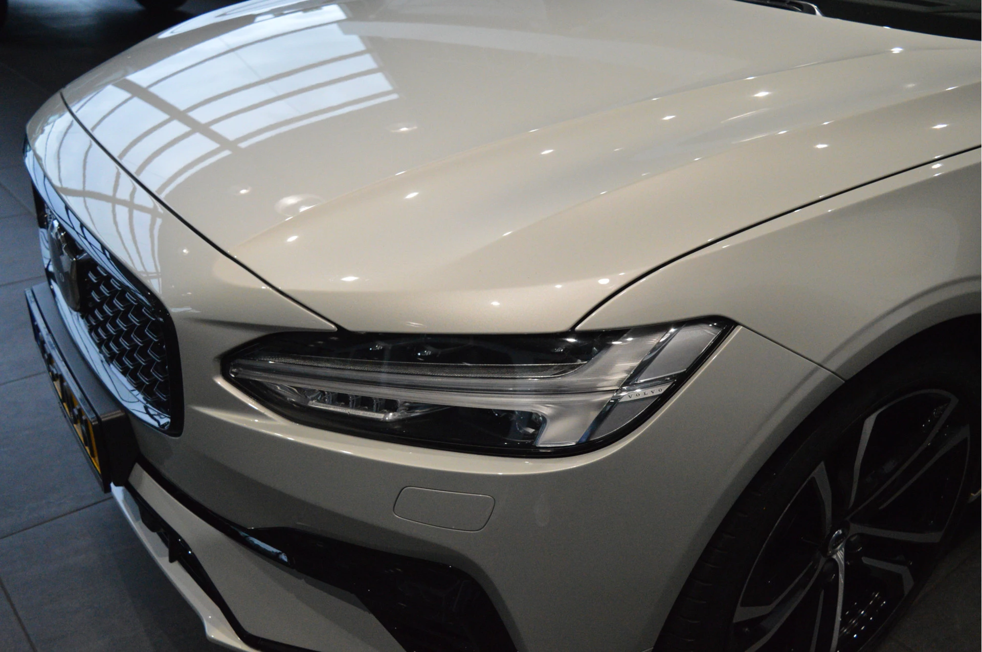 Hoofdafbeelding Volvo V90