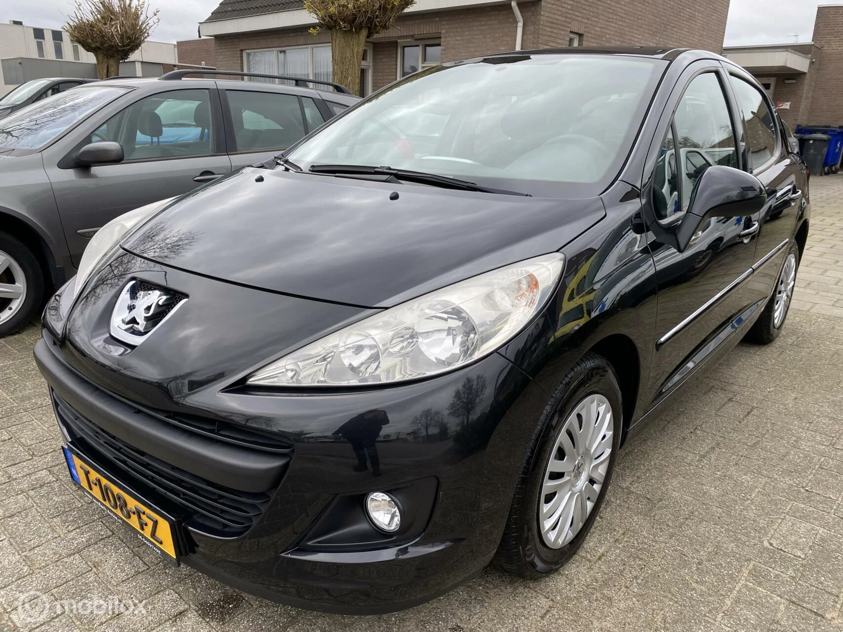Hoofdafbeelding Peugeot 207