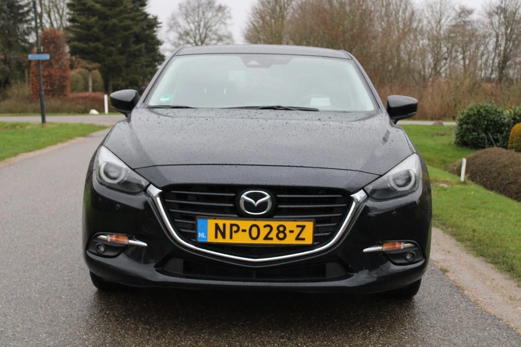 Hoofdafbeelding Mazda 3