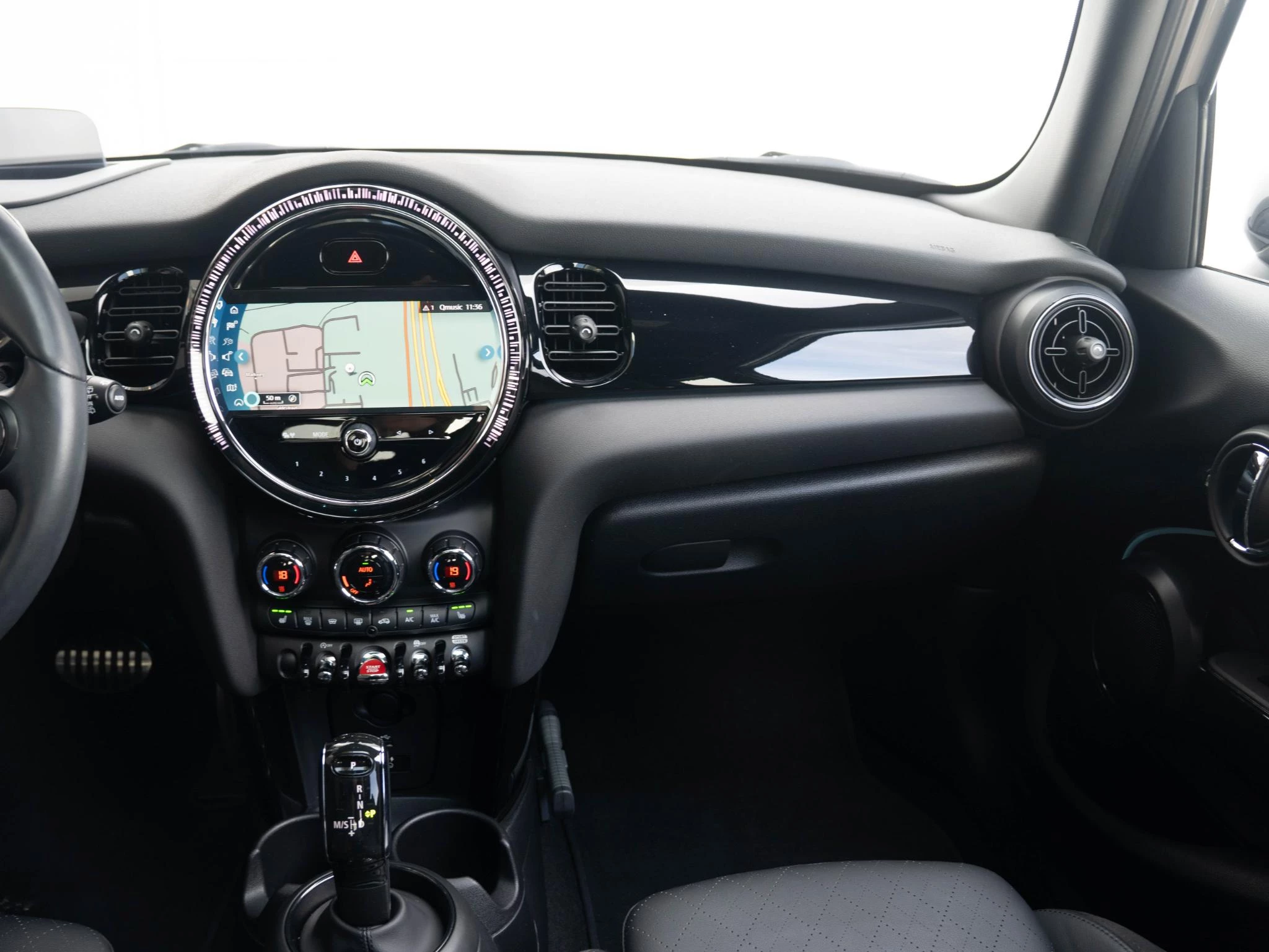 Hoofdafbeelding MINI 5-deurs