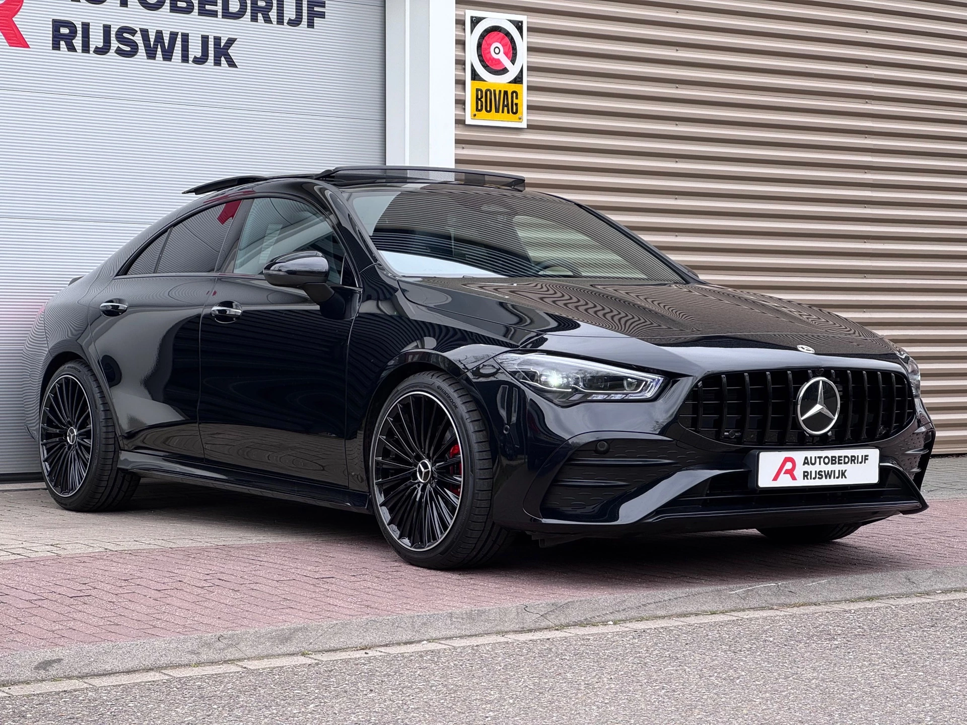 Hoofdafbeelding Mercedes-Benz CLA