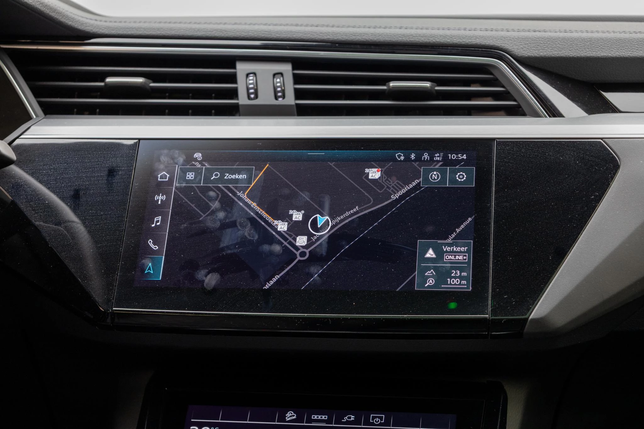 Hoofdafbeelding Audi Q8 Sportback e-tron