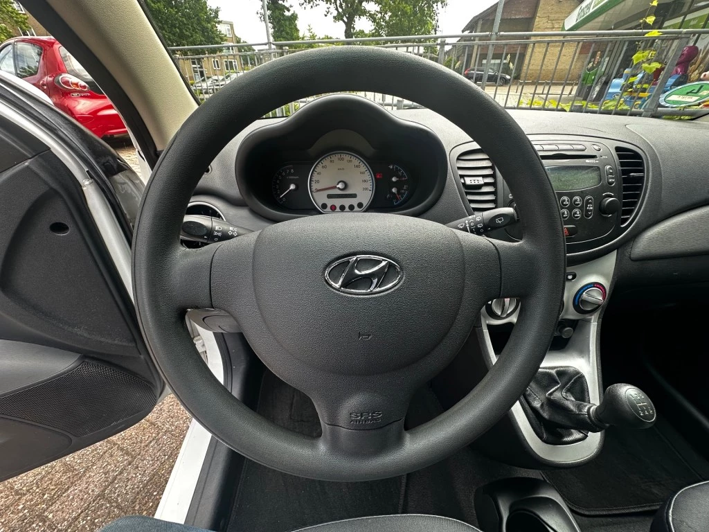 Hoofdafbeelding Hyundai i10