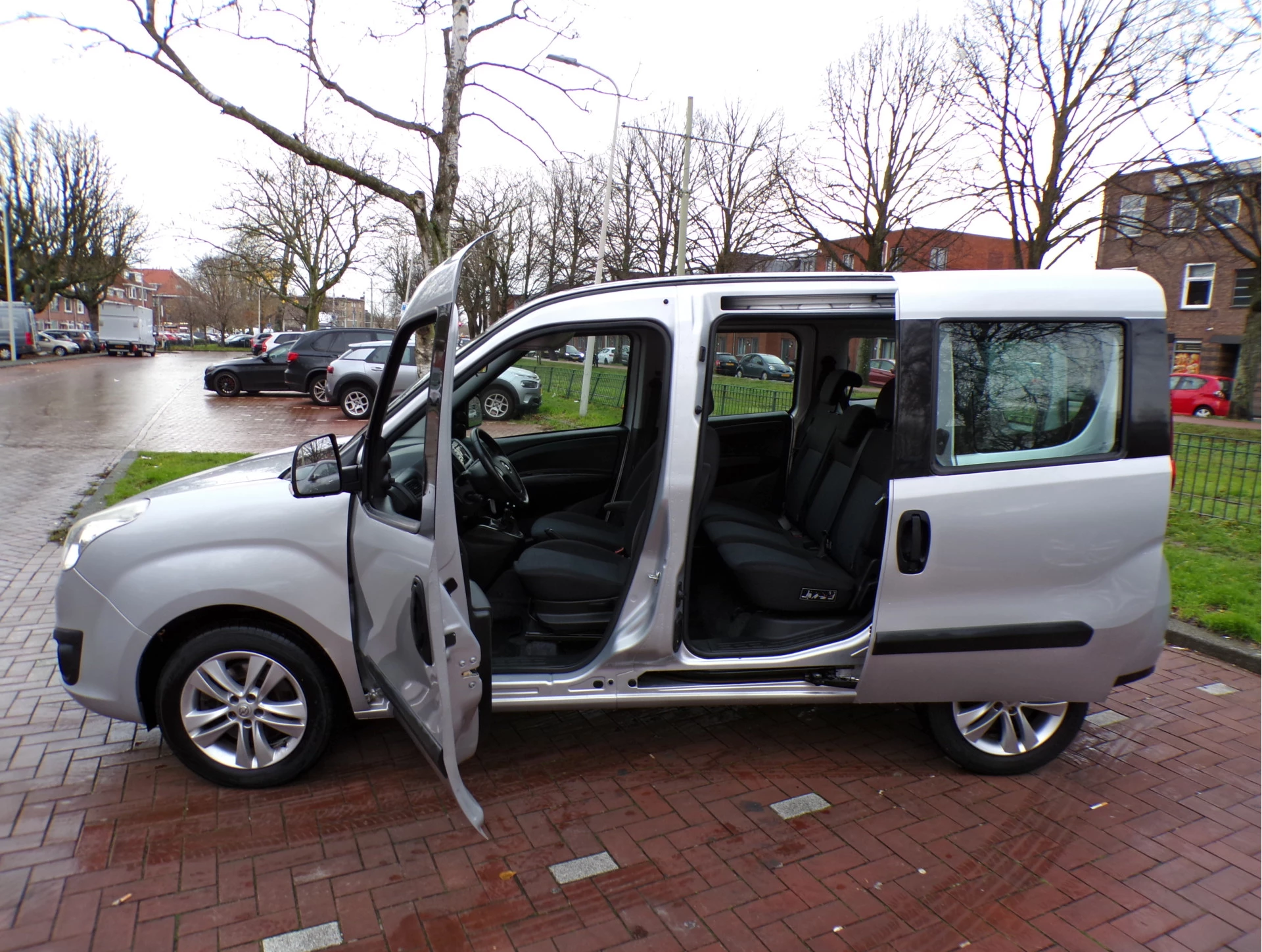 Hoofdafbeelding Opel Combo