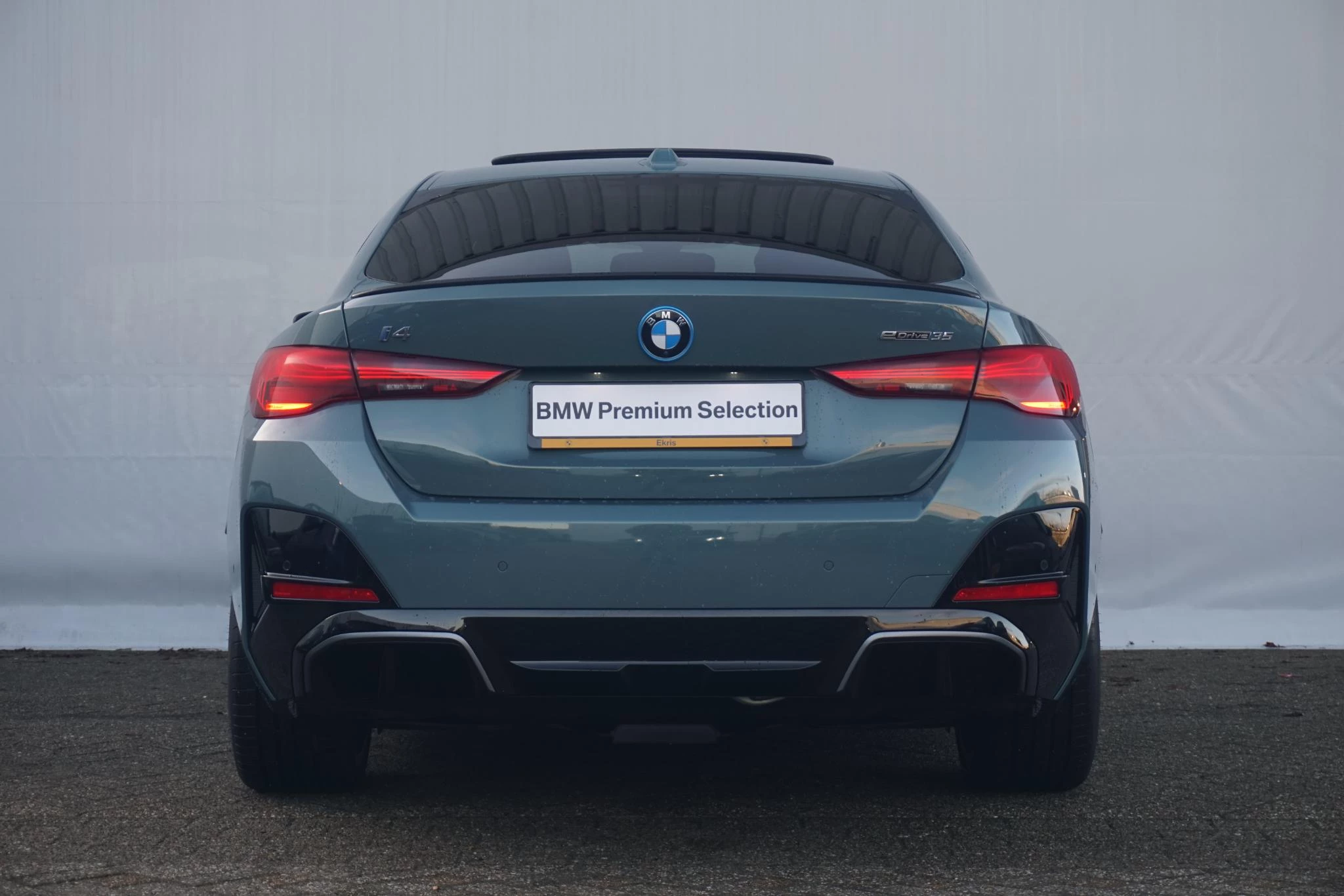 Hoofdafbeelding BMW i4