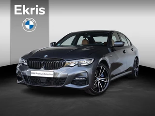 BMW 3 Serie Sedan 330e | Entertainment Pack | Sportstoelen | Harman Kardon | Active Cruise Control | Stoelverwarming | Trekhaak