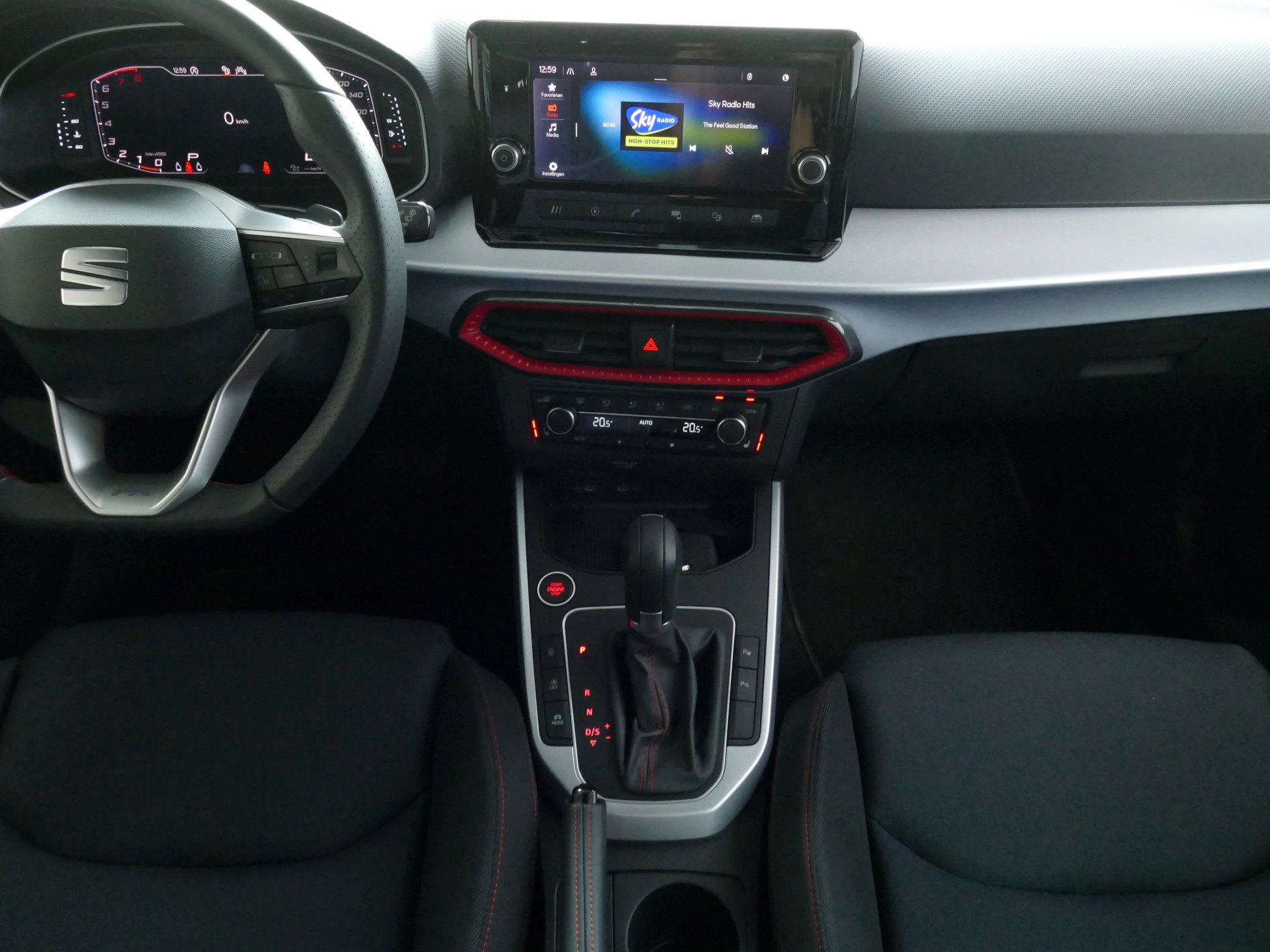 Hoofdafbeelding SEAT Arona