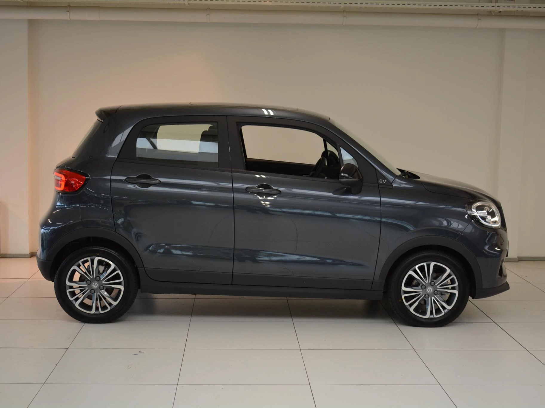 Hoofdafbeelding Leapmotor T03