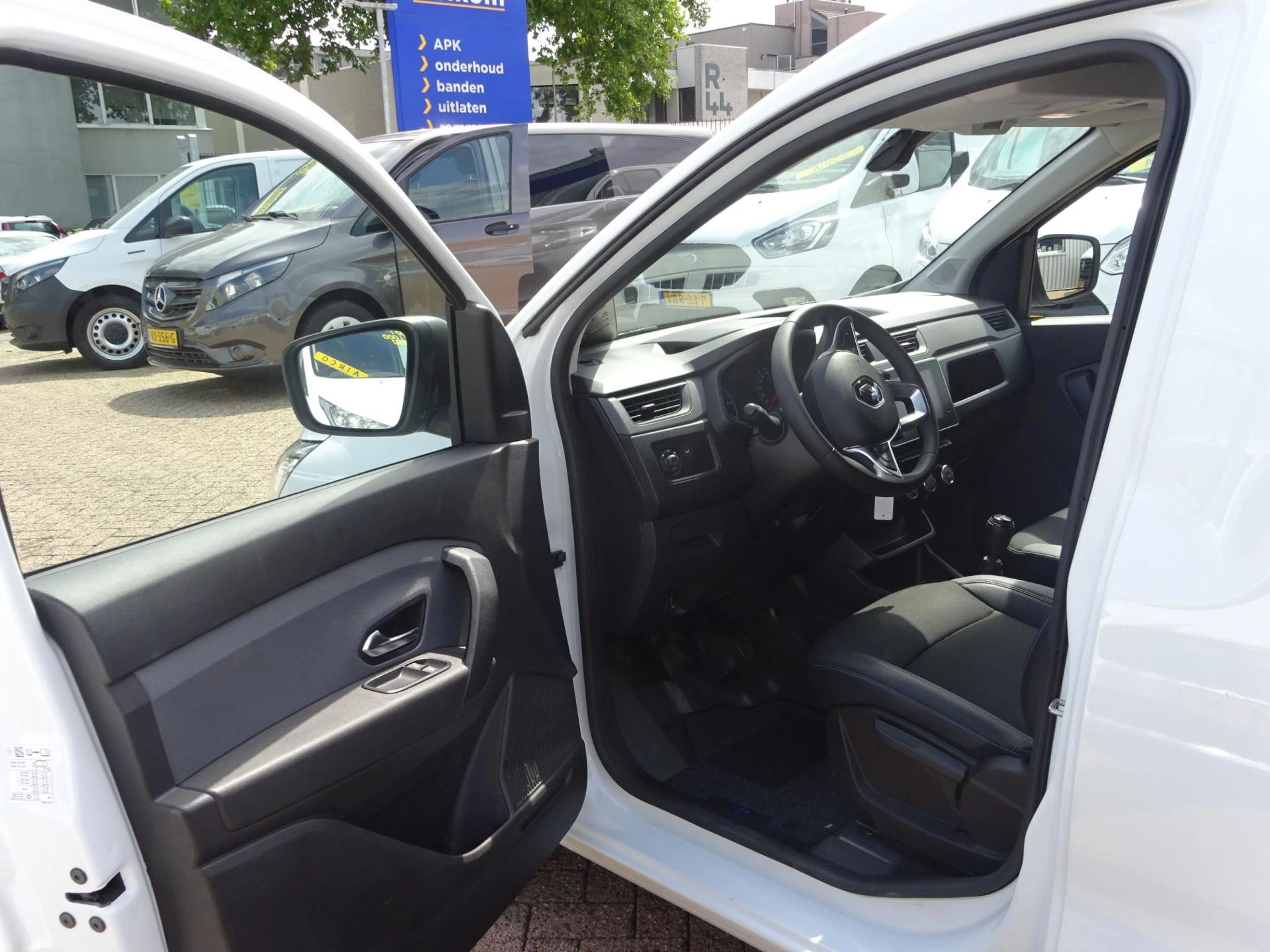 Hoofdafbeelding Renault Express