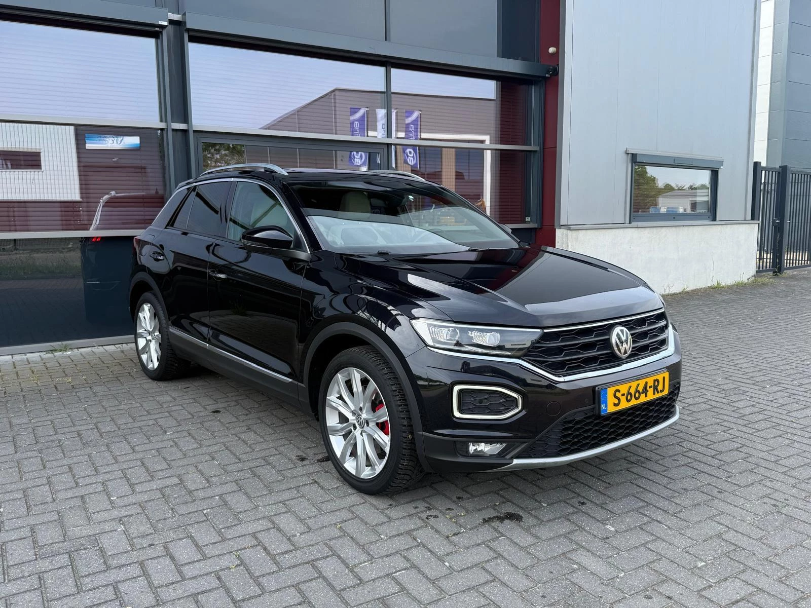 Hoofdafbeelding Volkswagen T-Roc