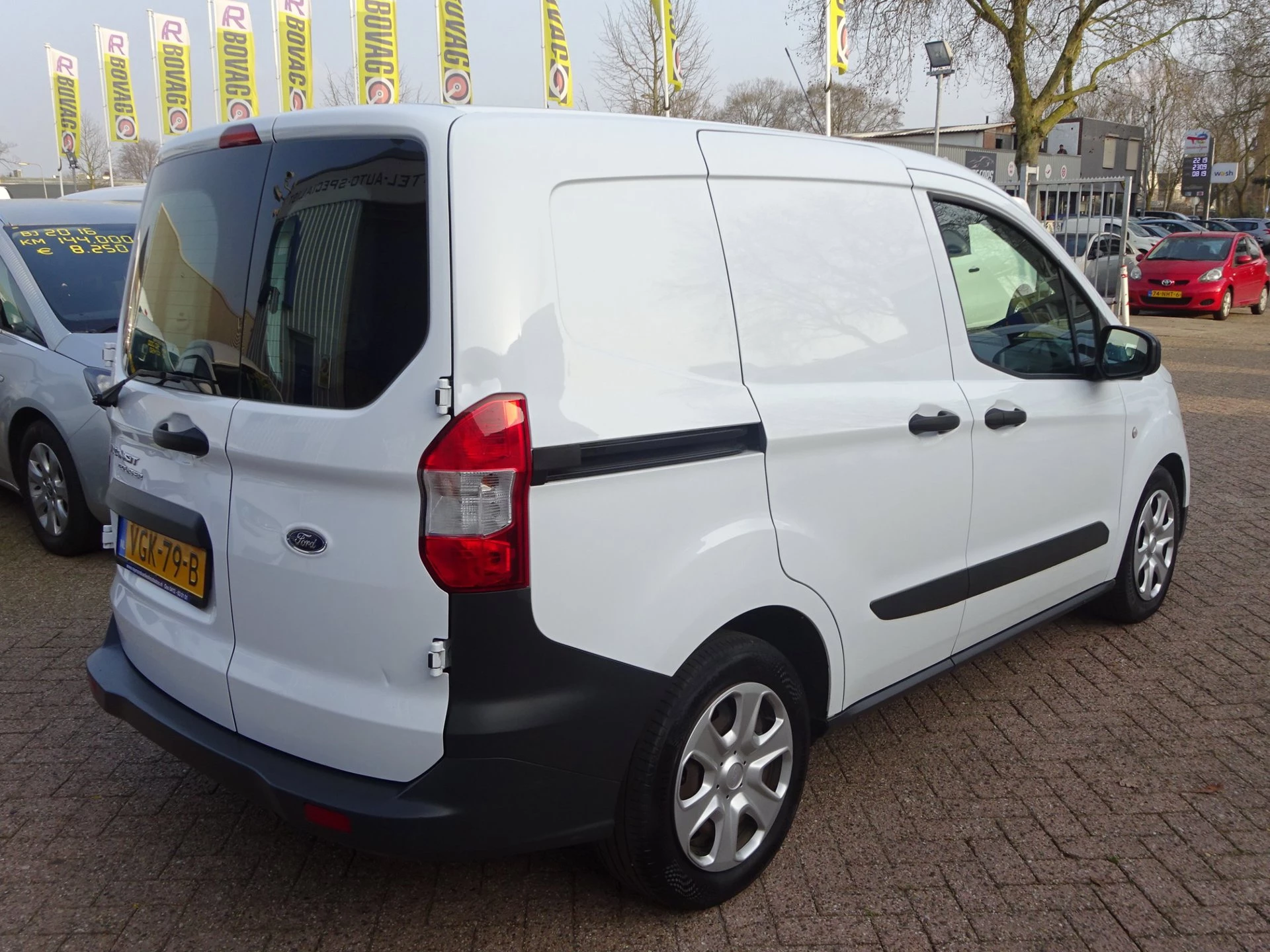 Hoofdafbeelding Ford Transit Courier
