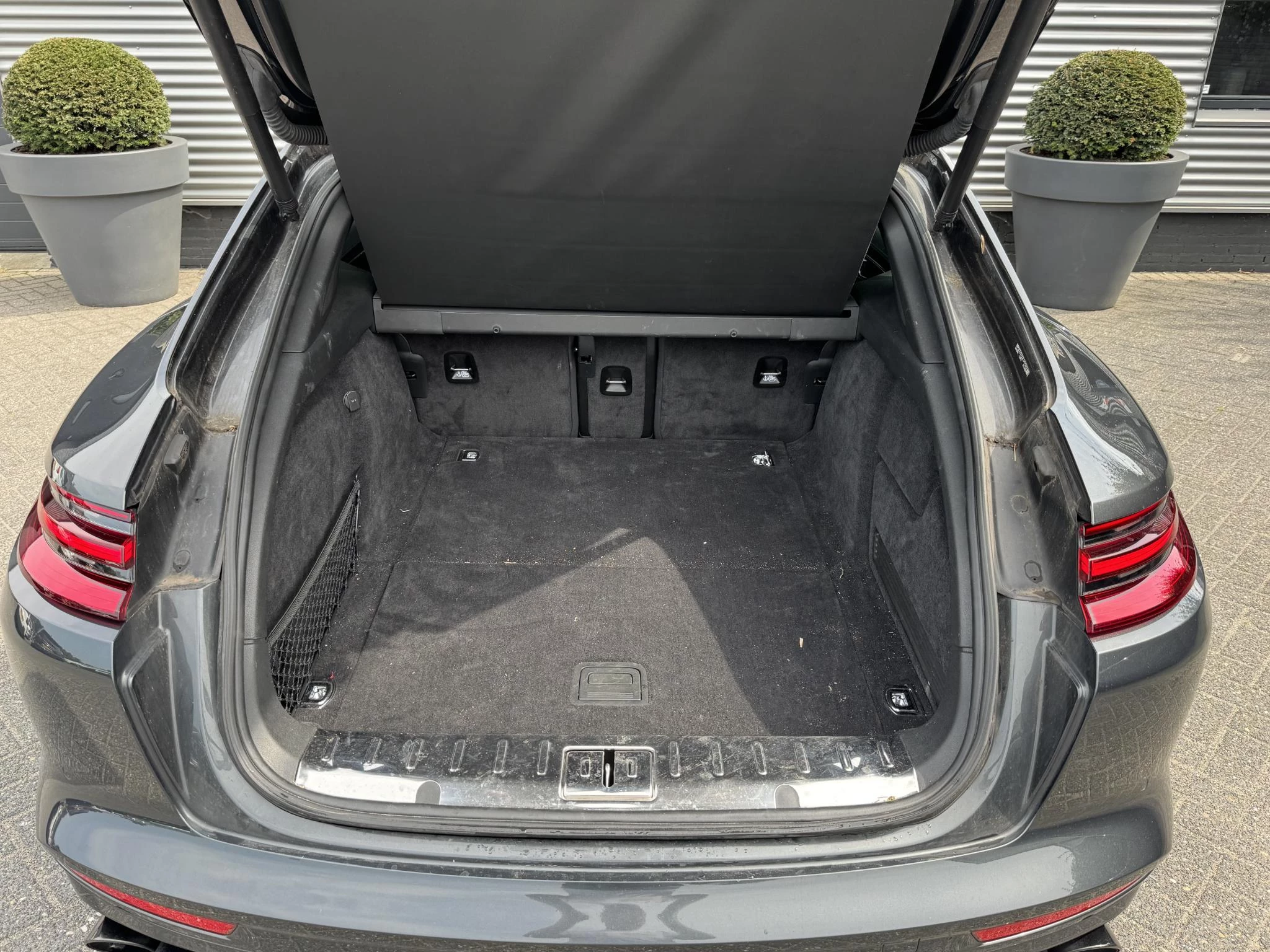 Hoofdafbeelding Porsche Panamera