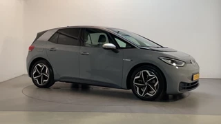 Volkswagen ID.3 First Plus 58 kWh LED Stoelverwarming Navigatie Camera