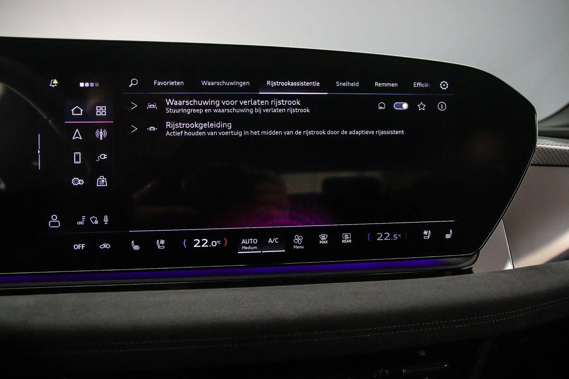 Hoofdafbeelding Audi A6 Avant e-tron