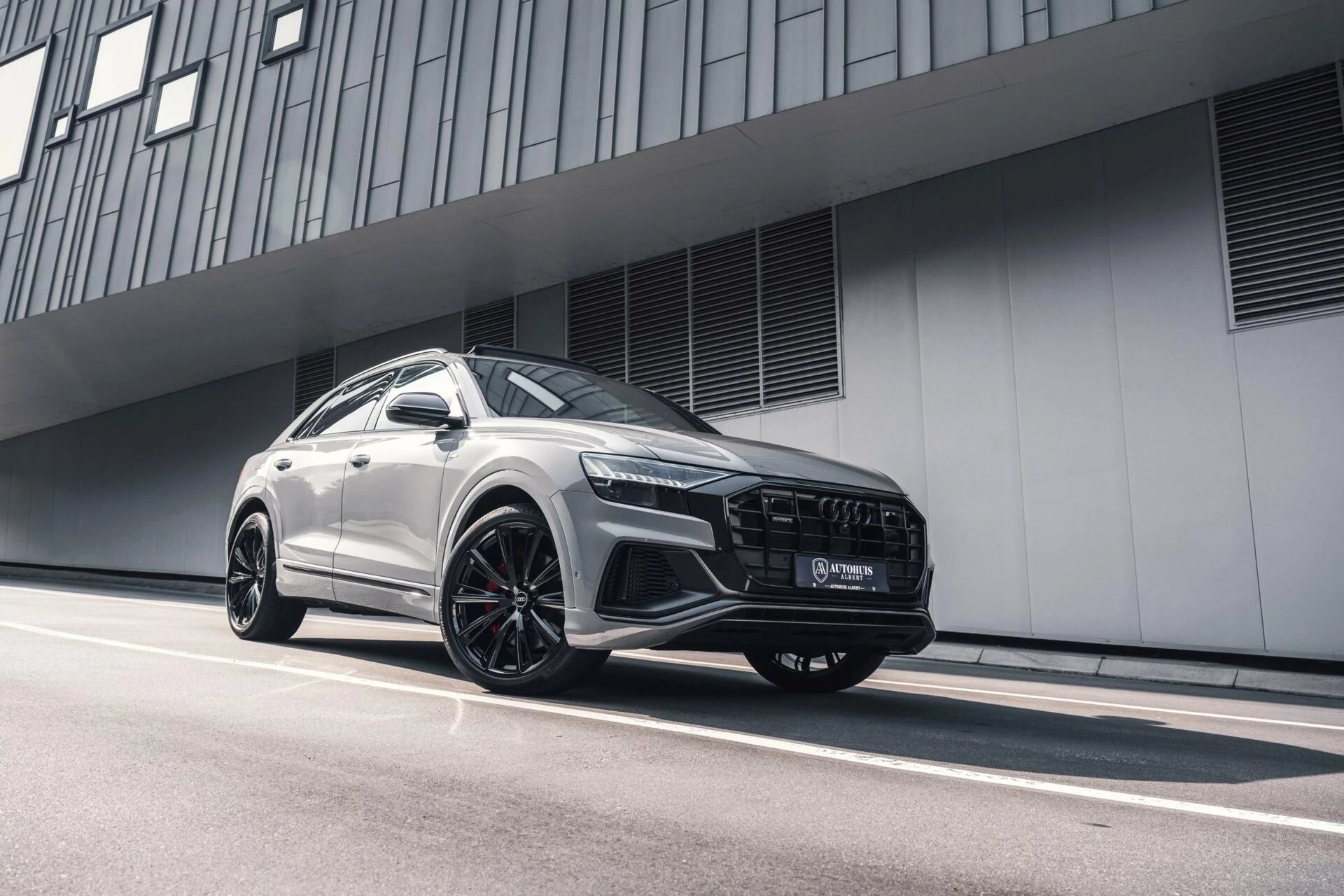 Hoofdafbeelding Audi Q8