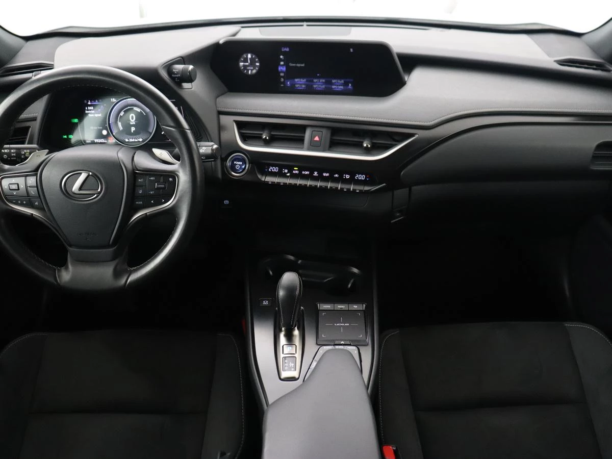 Hoofdafbeelding Lexus UX