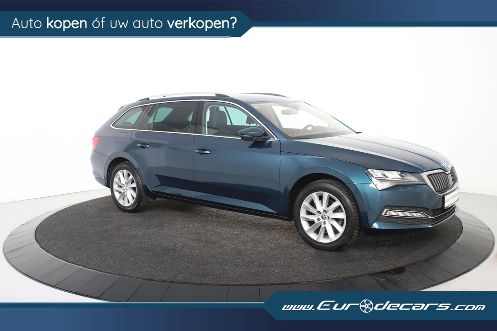 Hoofdafbeelding Škoda Superb