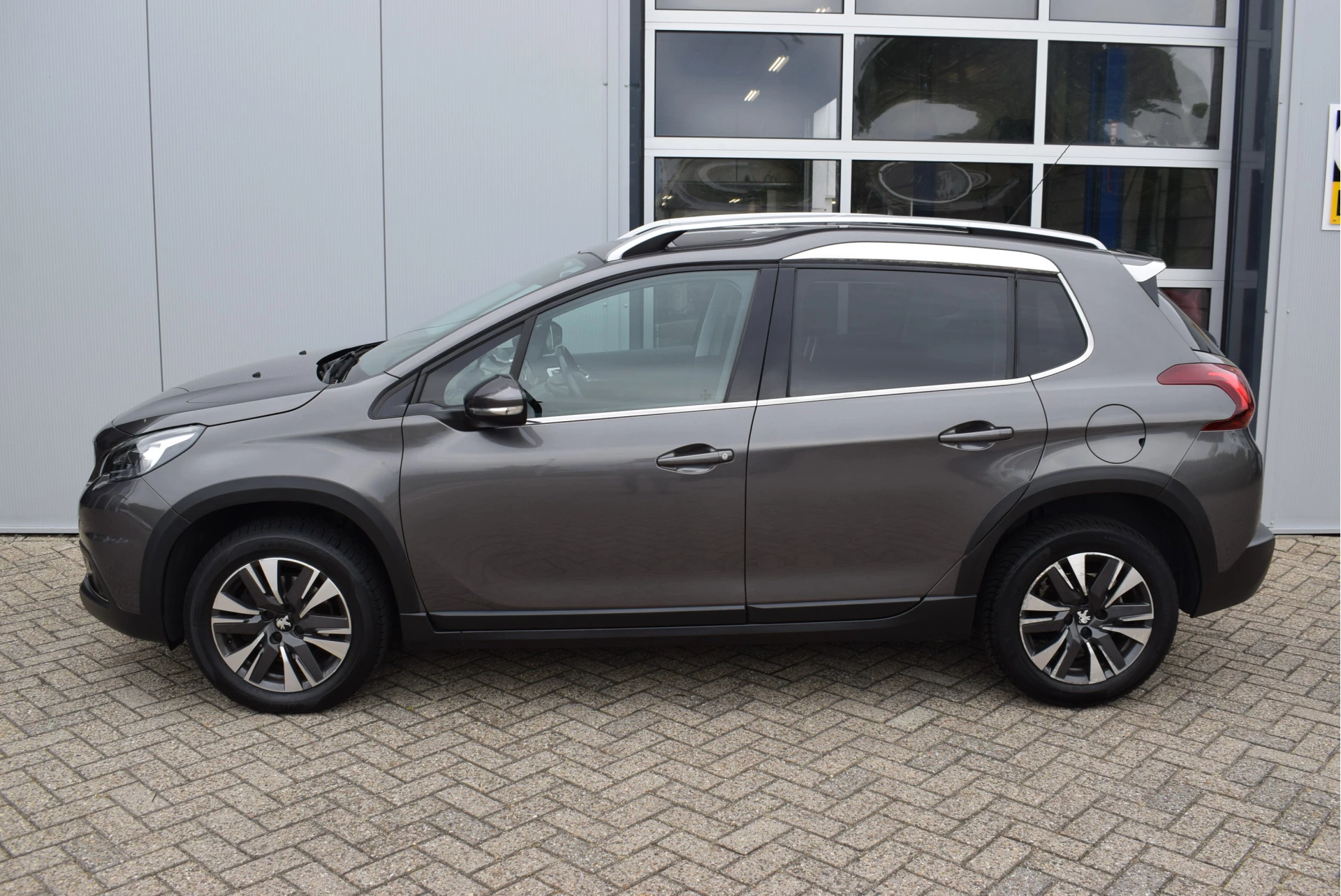 Hoofdafbeelding Peugeot 2008
