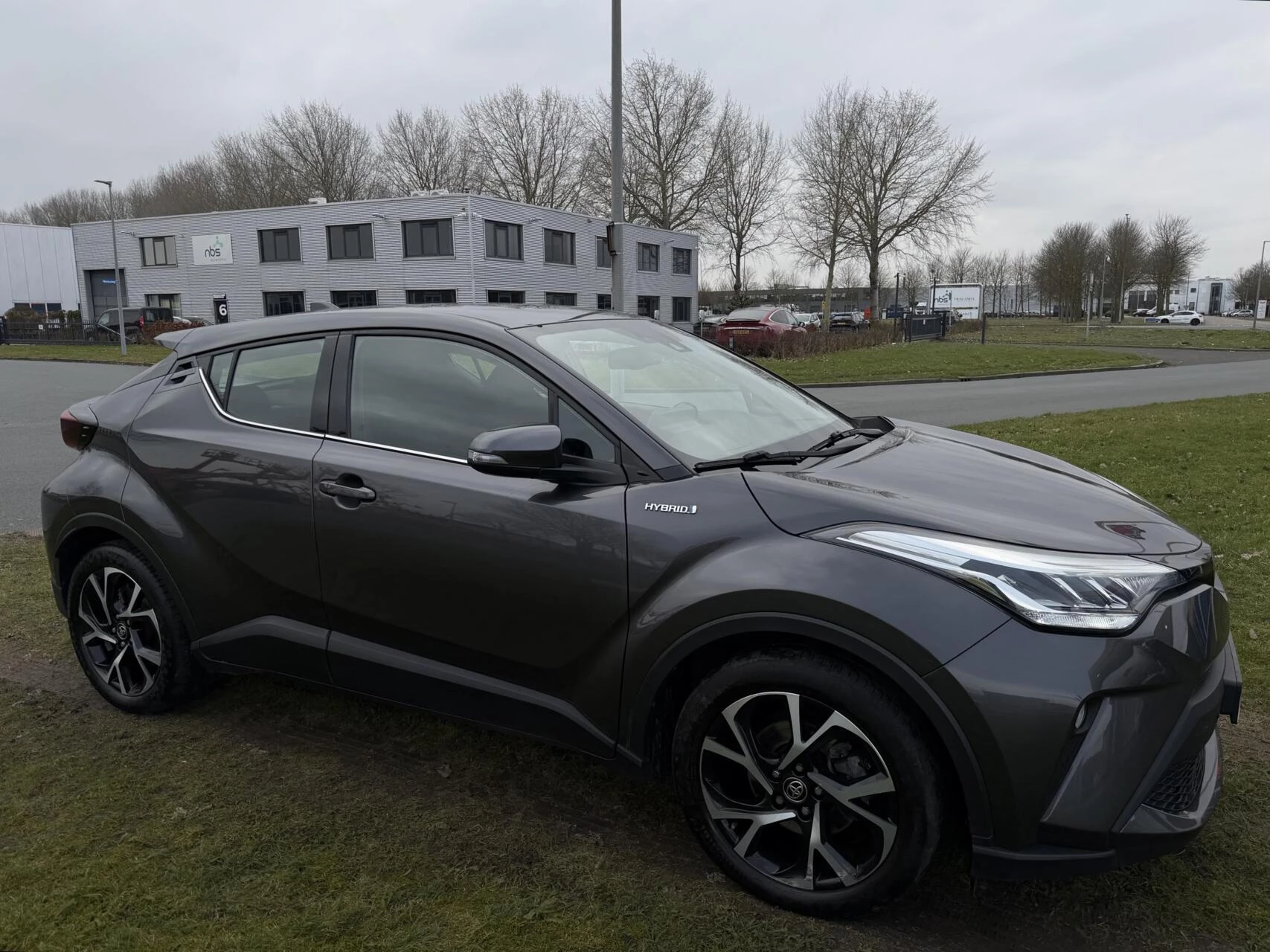 Hoofdafbeelding Toyota C-HR