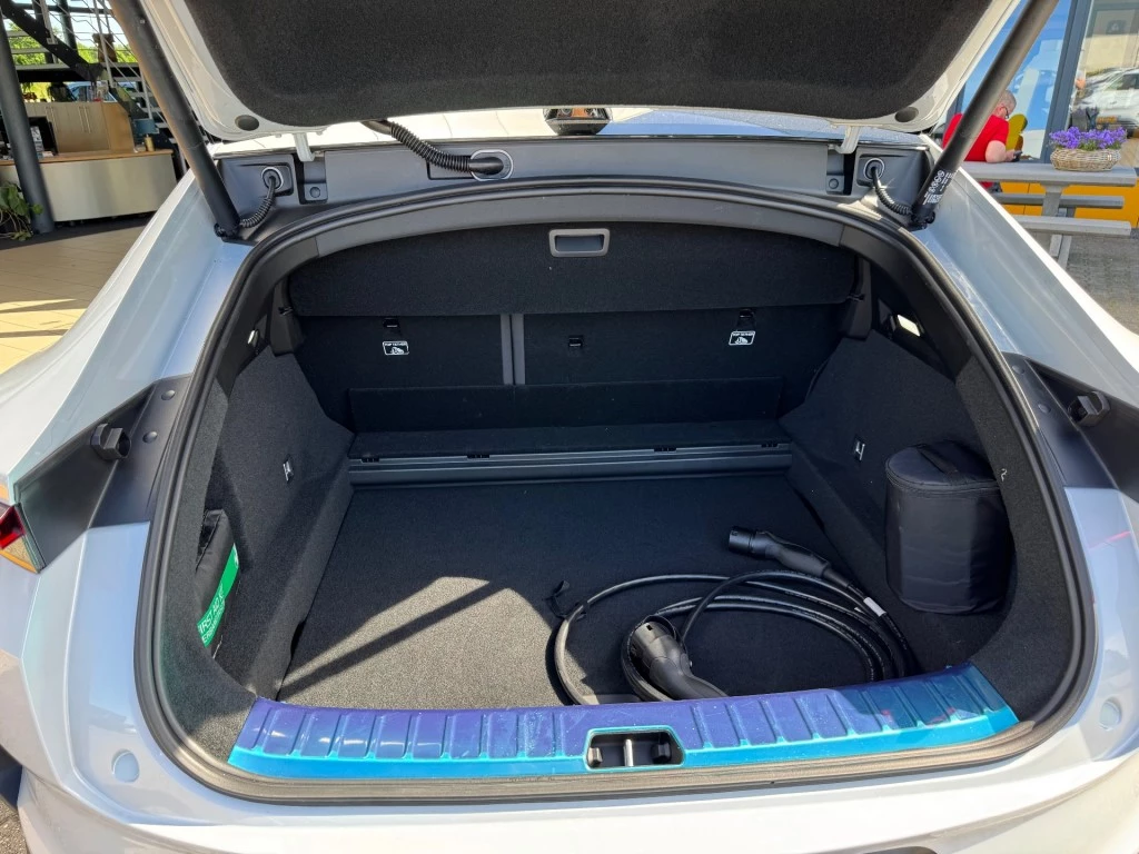 Hoofdafbeelding Polestar 4