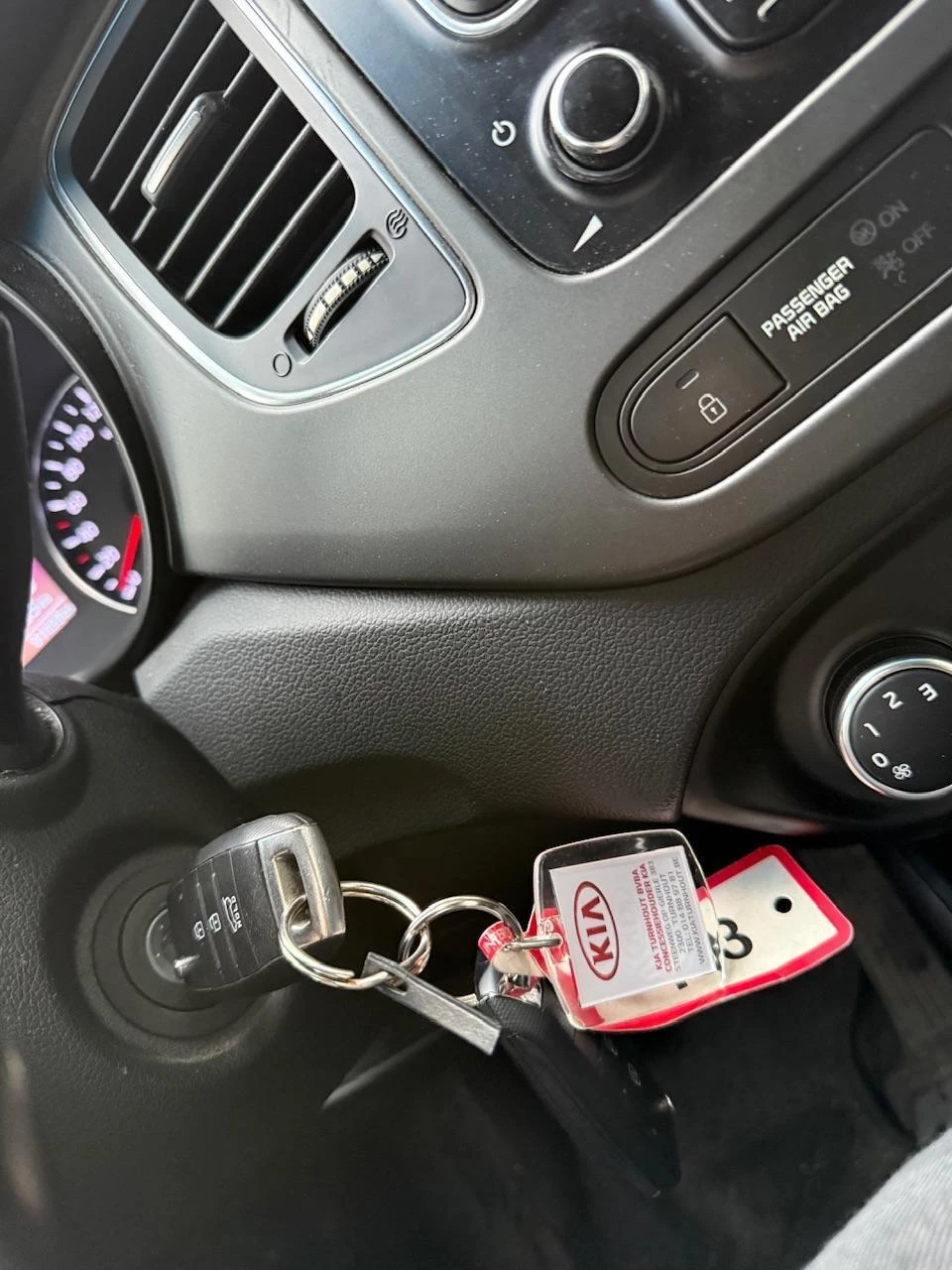 Hoofdafbeelding Kia Carens