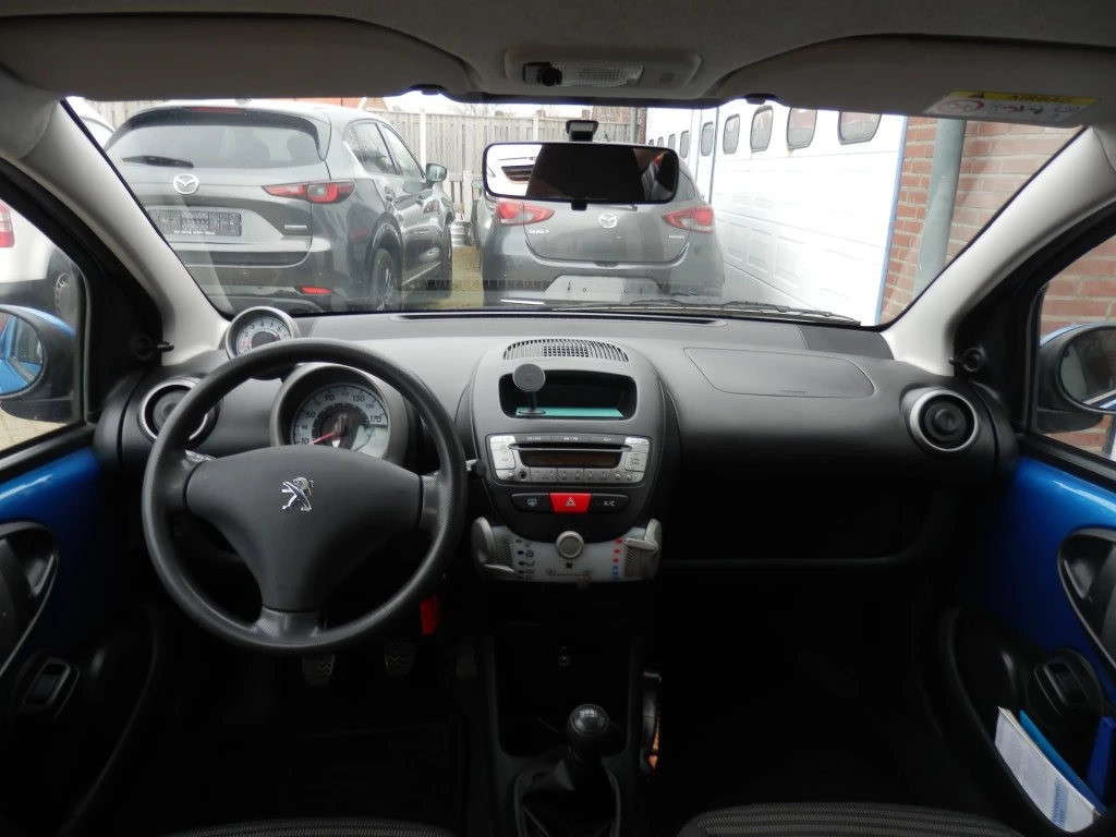 Hoofdafbeelding Peugeot 107