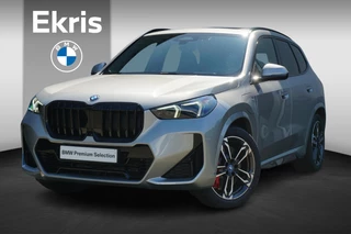 Hoofdafbeelding BMW X1 BMW X1 xDrive25e M Sportpakket Pro 19'' / Head-Up Display / Harman Kardon / Trekhaak / Driving Assistant Plus